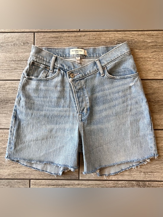 Abercrombie & Fitch Pants - Abercrombie & Fitch The Dad High Rise Curve Love Denim Shorts Size 27 / 4s
